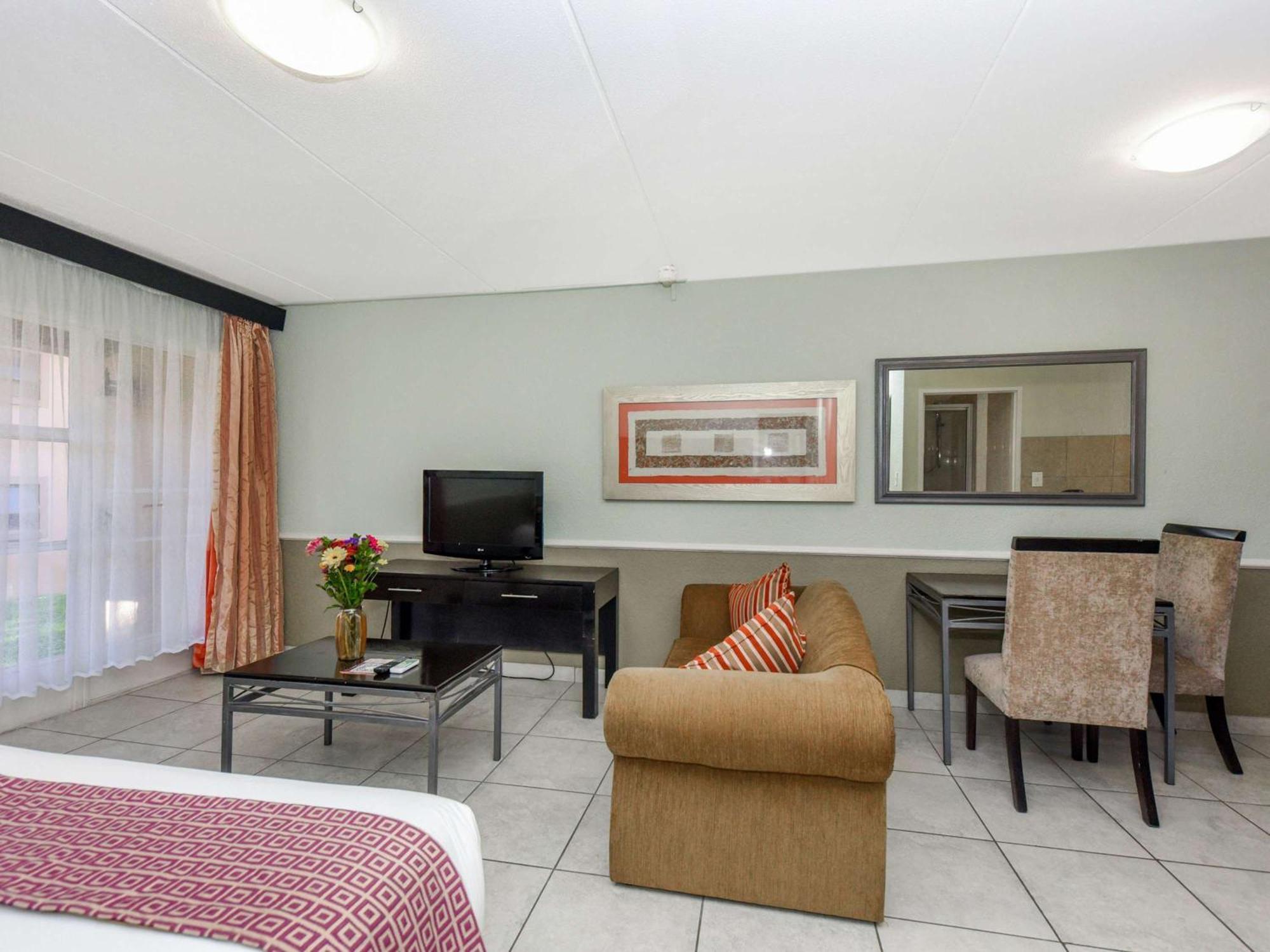 Mercure Hotel Nelspruit Mbombela Ngoại thất bức ảnh