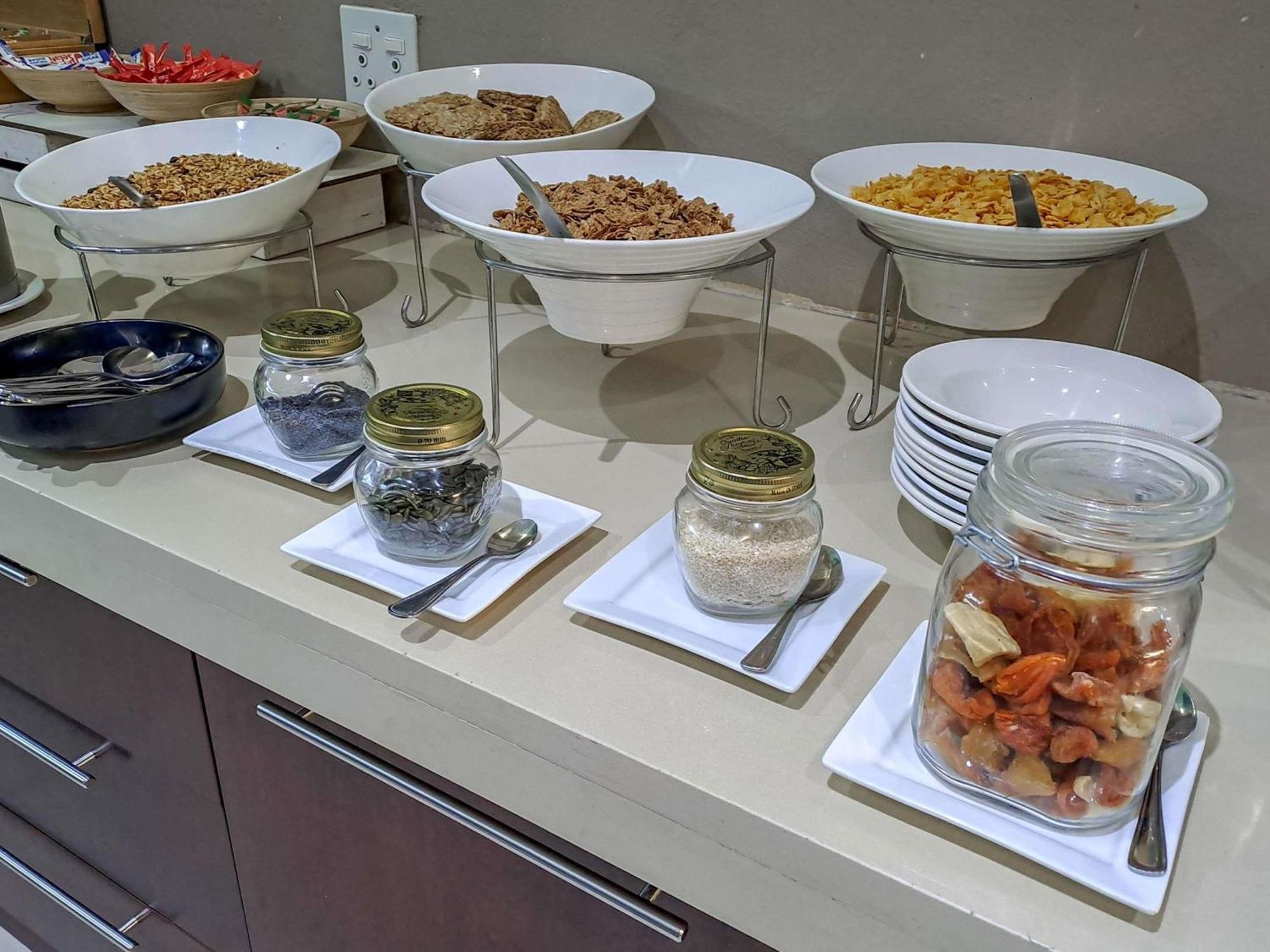 Mercure Hotel Nelspruit Mbombela Ngoại thất bức ảnh